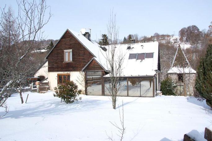 Maison A Louer Бес-э-Сент-Анастез Экстерьер фото